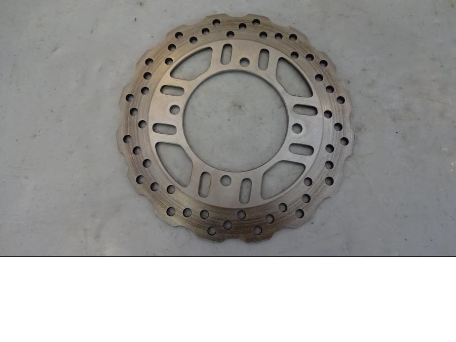 Framsidan på Bromsskiva från en Kawasaki Z 1000 -2018 motorcykel.