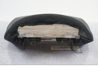 Snett uppifrån på Sadel från en Suzuki GSX 1300 RX -1999 motorcykel.