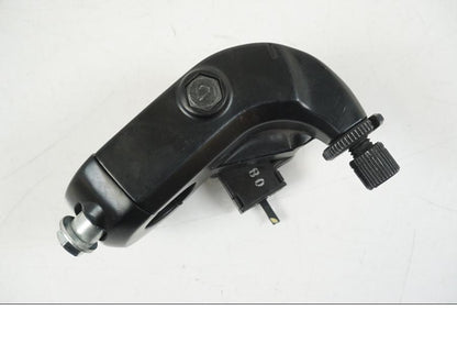 Vänster sida på Kopplingsklo från en Kawasaki ER-6F -2016 motorcykel.