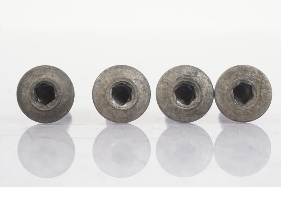 Höger sida på Bromsskiva från en Kawasaki ZX-12R -2000 motorcykel.