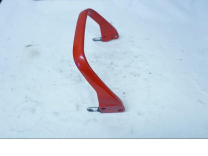 Vänster sida på Passagerarhandtag från en Ducati 750 SS -1995 motorcykel.