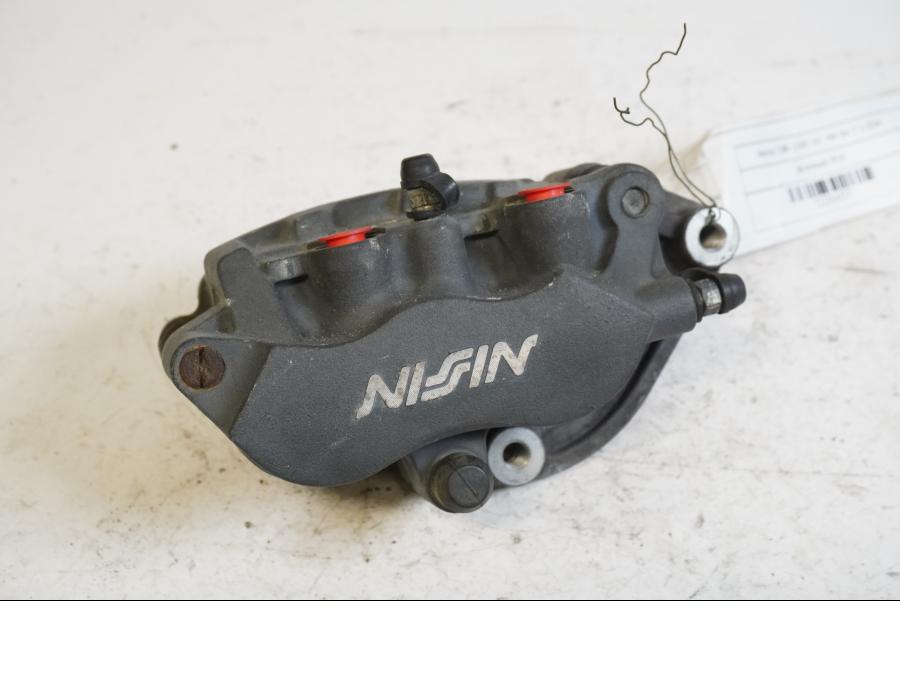 Framsidan på Bromsok från en Honda CBR 1100 XX -1999 motorcykel.