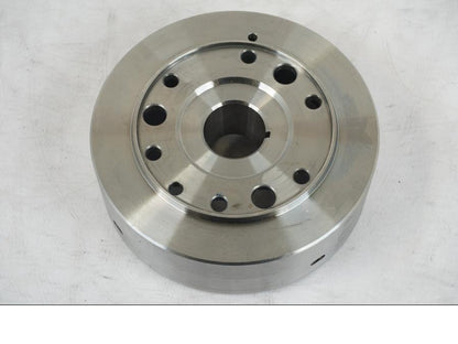 Extrabild2 på Generator från en Kawasaki Z 900 -2019 motorcykel.