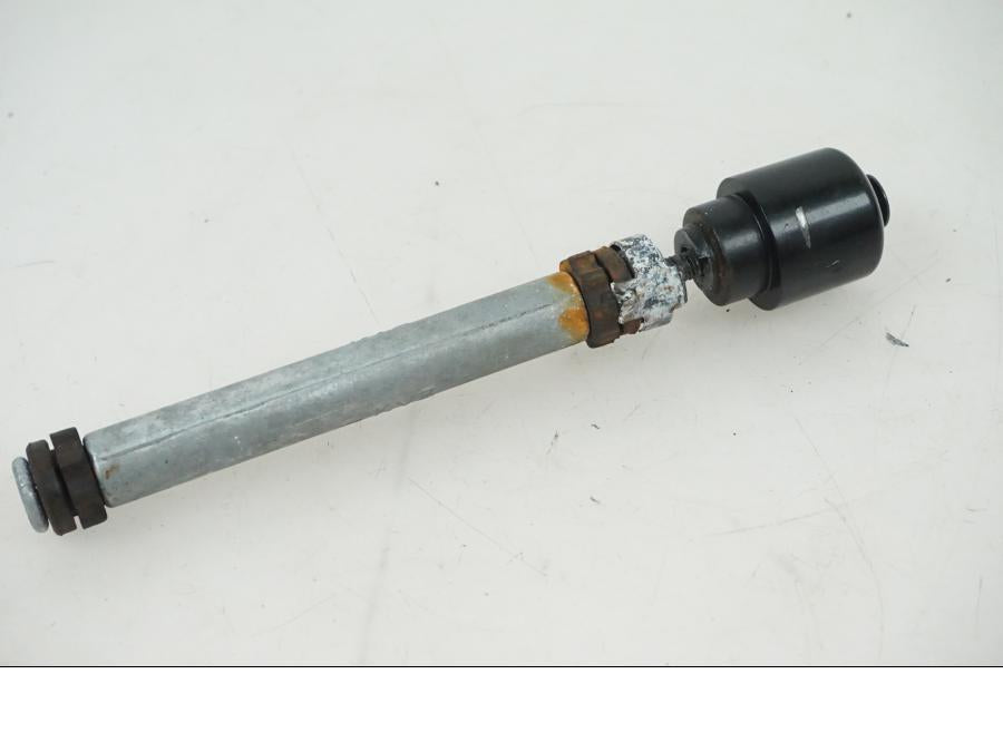 Framsidan på Stryrvikt från en Honda CBR 1000 -2005 motorcykel.