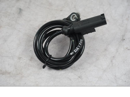 Vänster sida på ABS givare från en Ducati Multistrada V4 -2024 motorcykel.