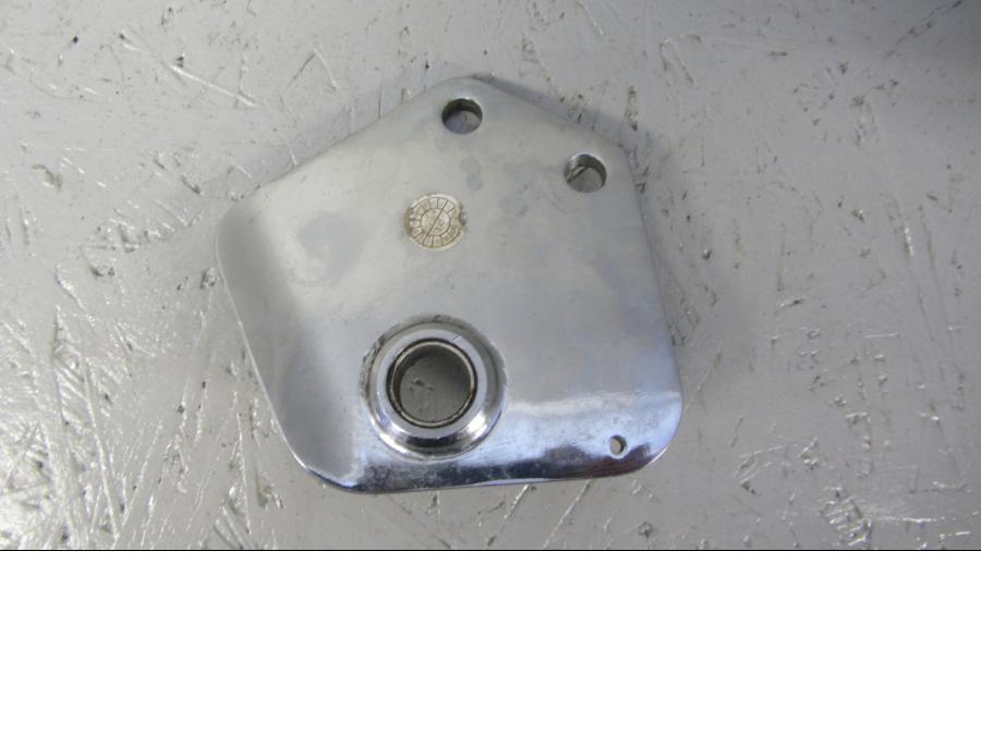 Baksidan på Fotpinnefäste från en Triumph Thunderbird 1600 -2011 motorcykel.