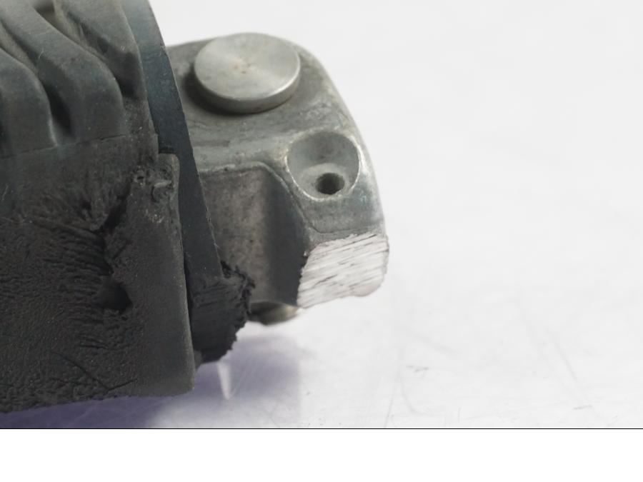 Extrabild3 på Fotpinne från en BMW R 1200 GS -2005 motorcykel.