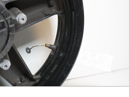 Extrabild5 på Fälg från en Yamaha X-Max 250 -2012 scooter.