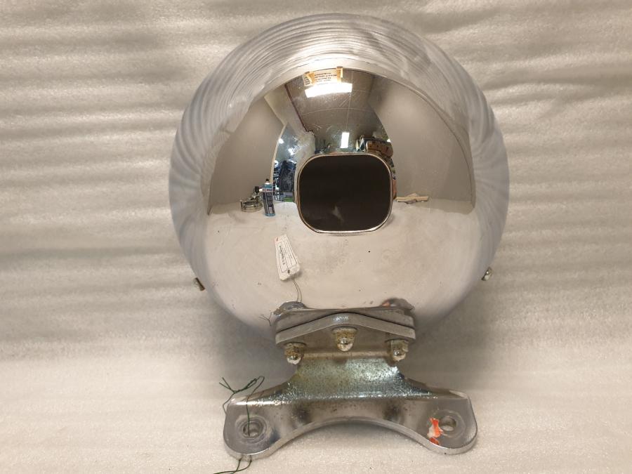 Baksidan på Strålkastarhus från en Honda VT 1100 C -1997 motorcykel.