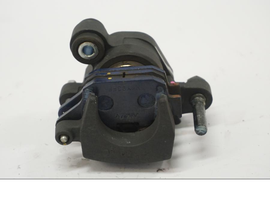 Baksidan på Bromsok från en Kawasaki Z 900 -2019 motorcykel.