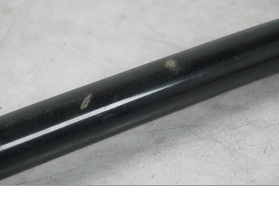 Framsidan på Ramdel från en BMW R 1200 R -2007 motorcykel.