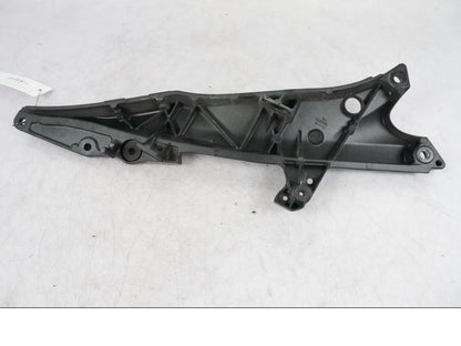 Höger sida på Bakram från en Suzuki GSX-R 1000 -2008 motorcykel.