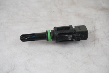 Baksidan på Luftburksensor från en BMW F 800 R -2018 motorcykel.