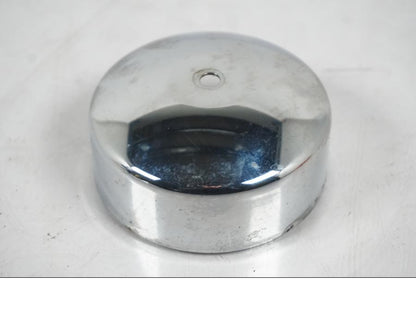 Framsidan på Startmotorkåpa från en H-D Softail Standard FXST -2001 motorcykel.