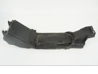 Framsidan på Undertail från en Honda XL 1000 V -2008 motorcykel.