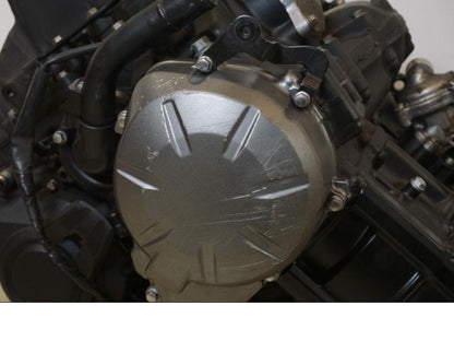 Baksidan på Motor från en Kawasaki Z 900 -2017 motorcykel.