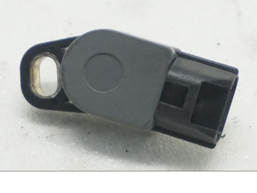 Framsidan på TPS från en Kawasaki Versys 650 -2008 motorcykel.