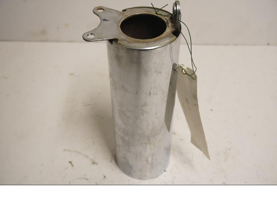 Framsidan på Gaffelbendekor från en Kawasaki VN 1500 -1997 motorcykel.