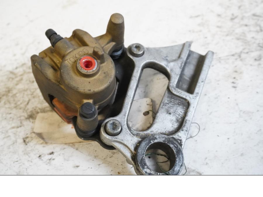 Framsidan på Bromsok från en Kawasaki ZX-9R -2003 motorcykel.