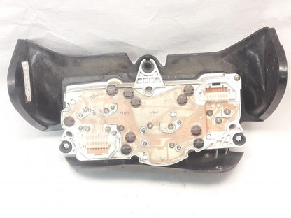 Baksidan på Instrumentpanel från en Honda CBR 600 -1997 motorcykel.