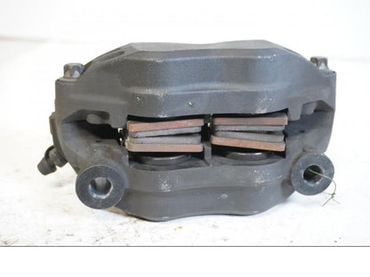 Höger sida på Bromsok från en Kawasaki ZZ-R 1400 -2010 motorcykel.