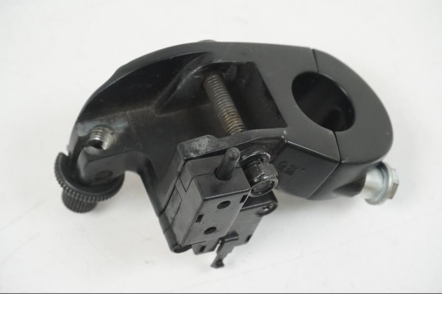 Snett uppifrån på Kopplingsklo från en Kawasaki ER-6F -2016 motorcykel.