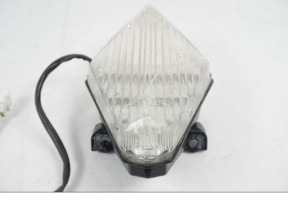 Vänster sida på Baklampa från en Yamaha YZF 1000 R1 -2007 motorcykel.