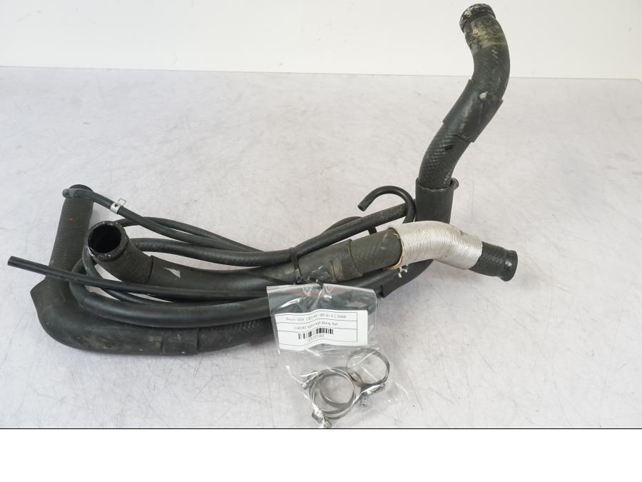 Framsidan på Vattenkyl Slang Set från en Suzuki GSX 1300 RX -1999 motorcykel.
