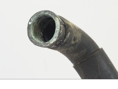 Extrabild2 på Vattenkyl Slang Set från en Suzuki GSX 1300 RX -1999 motorcykel.