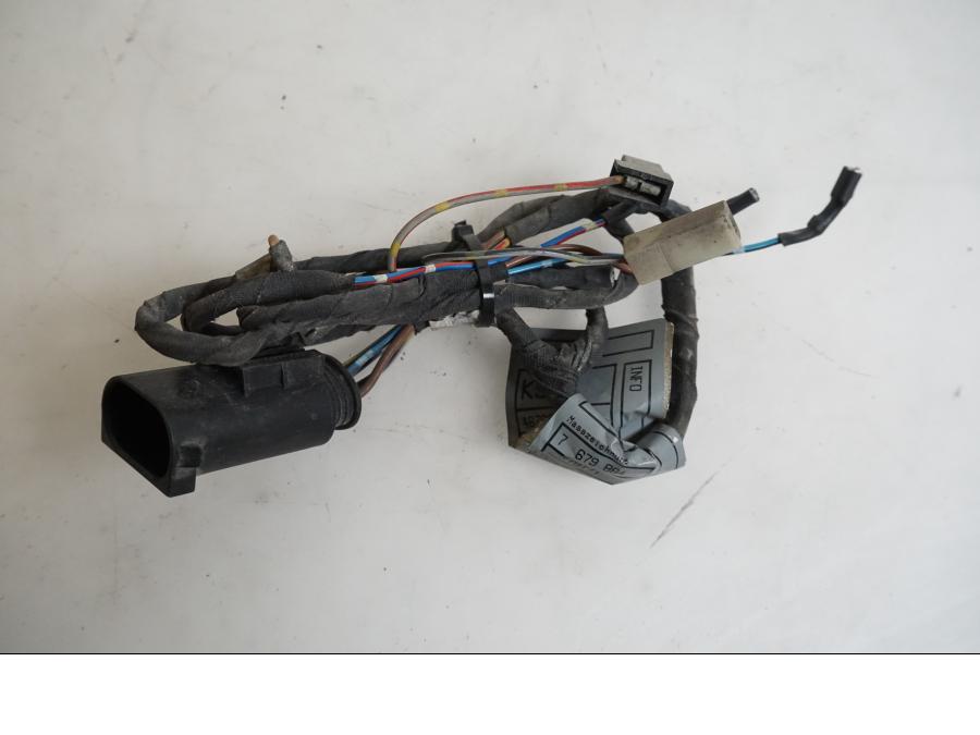 Framsidan på Kablage från en BMW K 1200 S -2007 motorcykel.