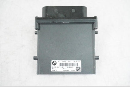 Höger sida på ESA Control Unit från en BMW R 1250 GSA -2021 motorcykel.