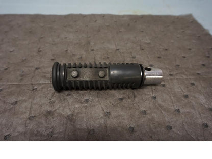 Baksidan på Fotpinne från en Kawasaki VN 1500 Mean Streak -2003 motorcykel.