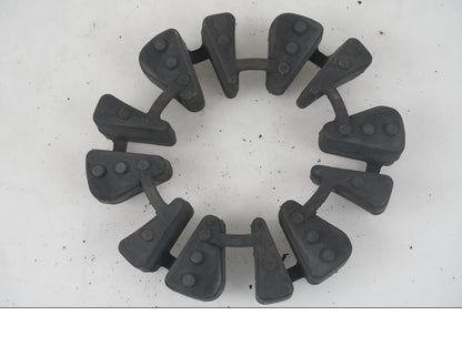 Baksidan på Ryckutjämnare från en Triumph Daytona 675 -2006 motorcykel.