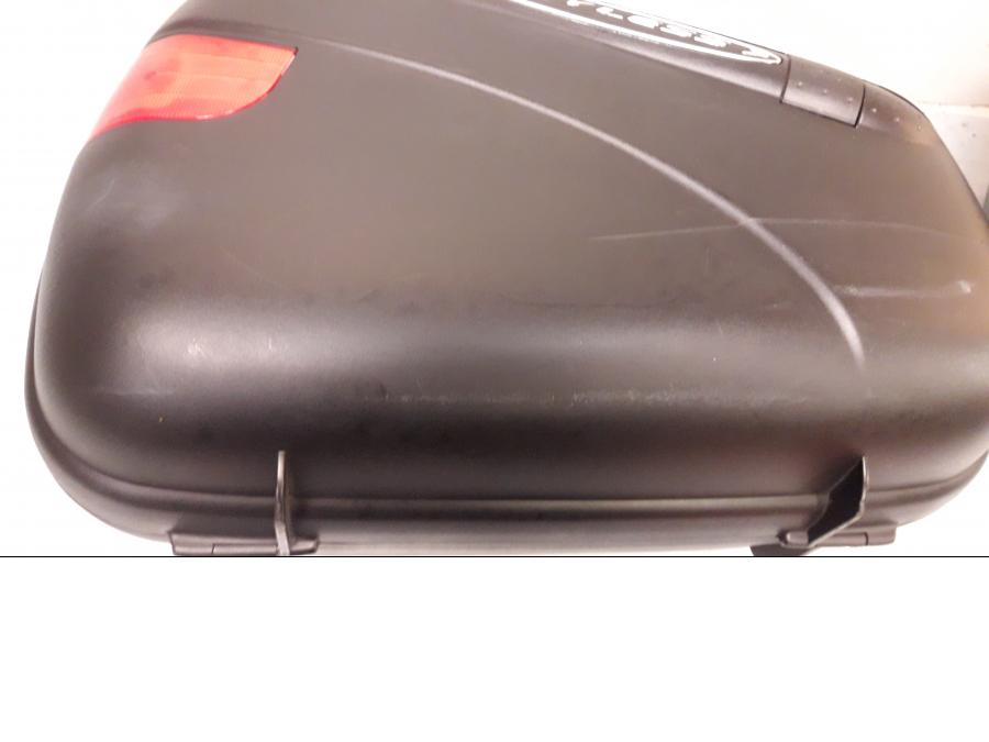 Vänster sida på Sidoväska från en Suzuki DL 1000 -2008 motorcykel.