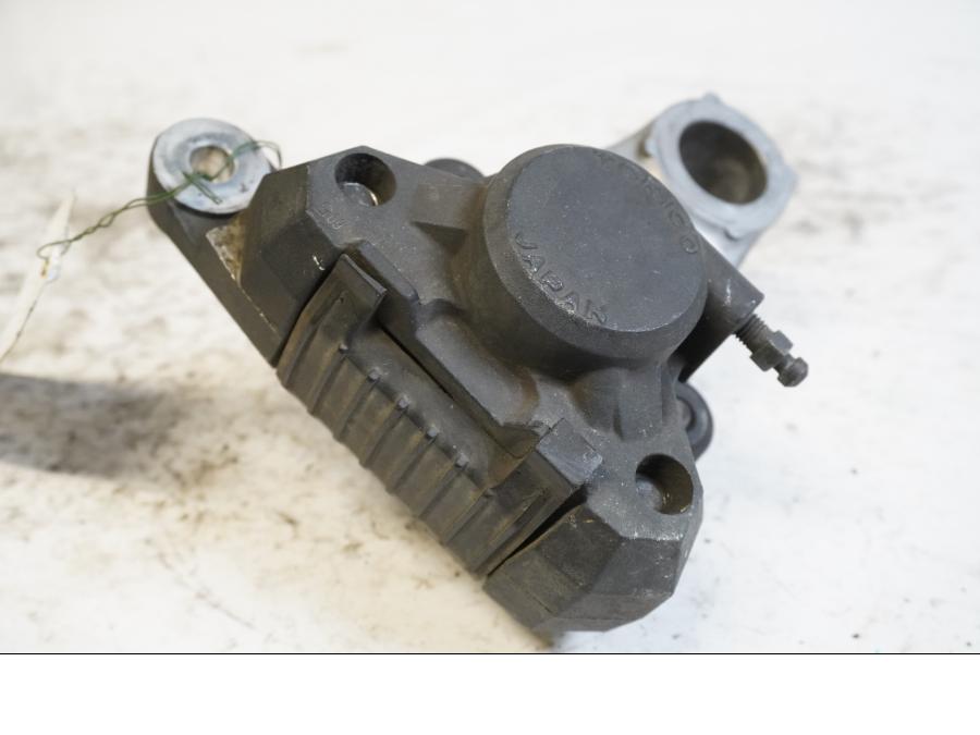 Baksidan på Bromsok från en Suzuki GSX-R 600 -1997 motorcykel.