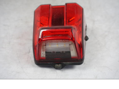 Baksidan på Baklampa från en Triumph Tiger Explorer -2016 motorcykel.