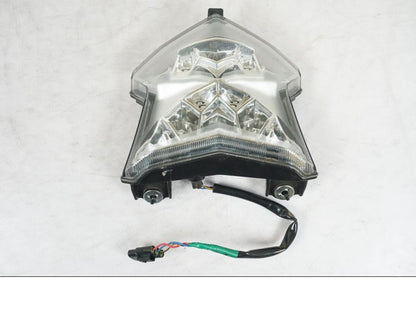 Framsidan på Baklampa från en Kawasaki Z 900 -2019 motorcykel.