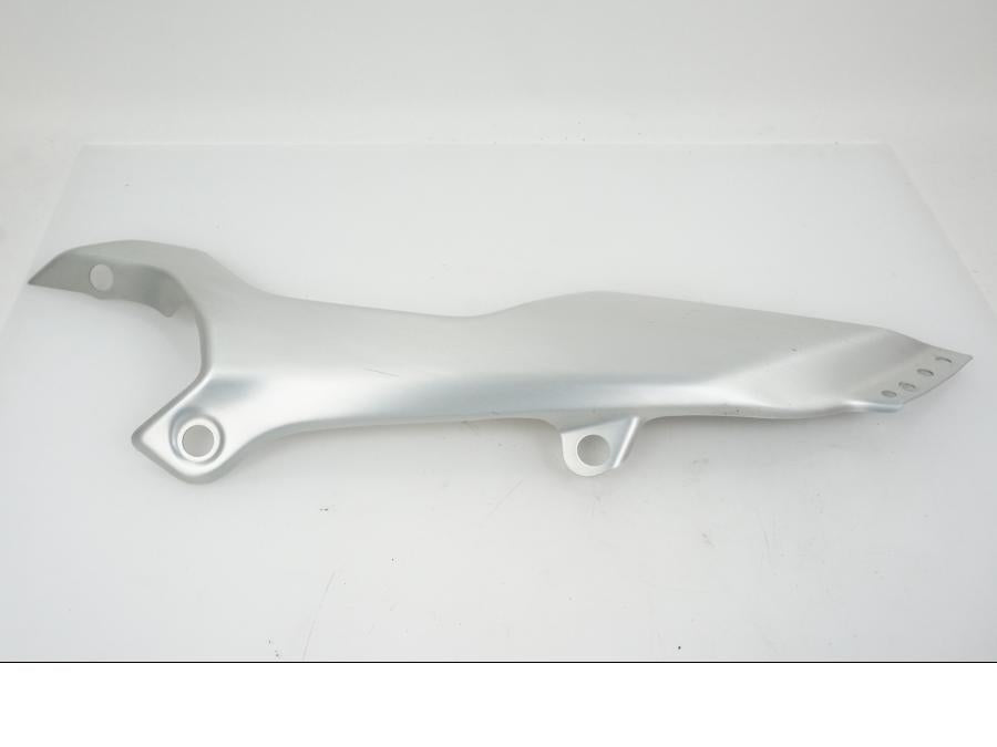 Höger sida på Värmeskydd från en Yamaha YZF-R7 -2022 motorcykel.