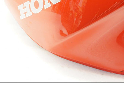 Snett uppifrån på Bensintank från en Honda VFR 750 -1990 motorcykel.