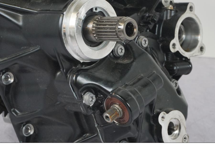 Höger sida på Växellåda från en BMW R 1250 GS -2023 motorcykel.