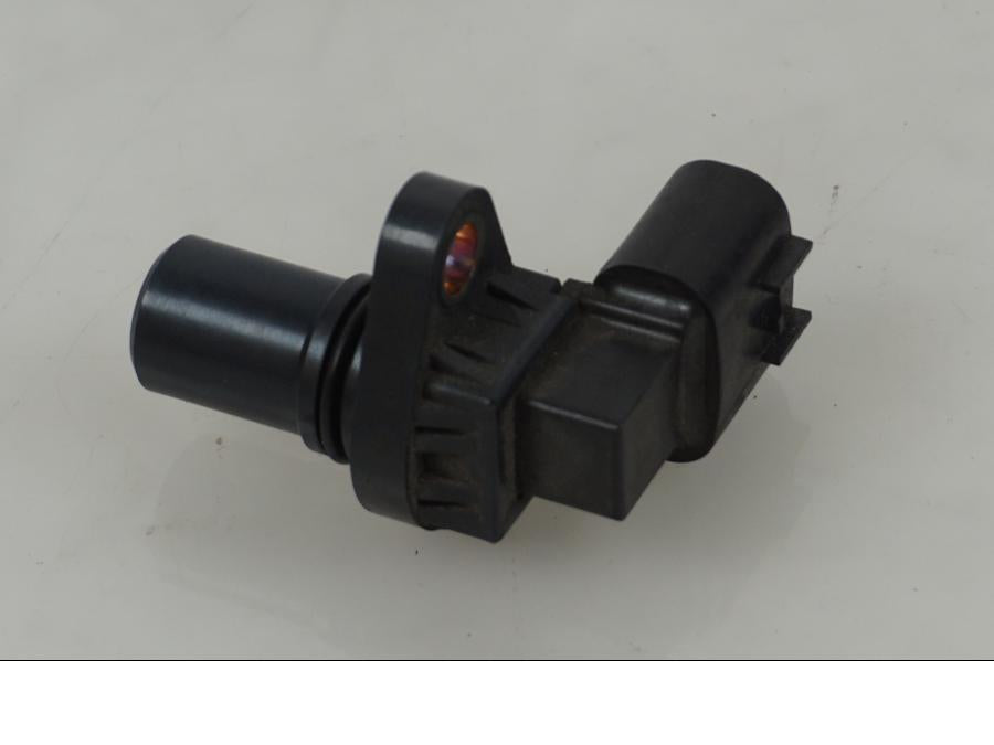 Baksidan på Vevaxelsensor från en Suzuki DL 1000 -2006 motorcykel.