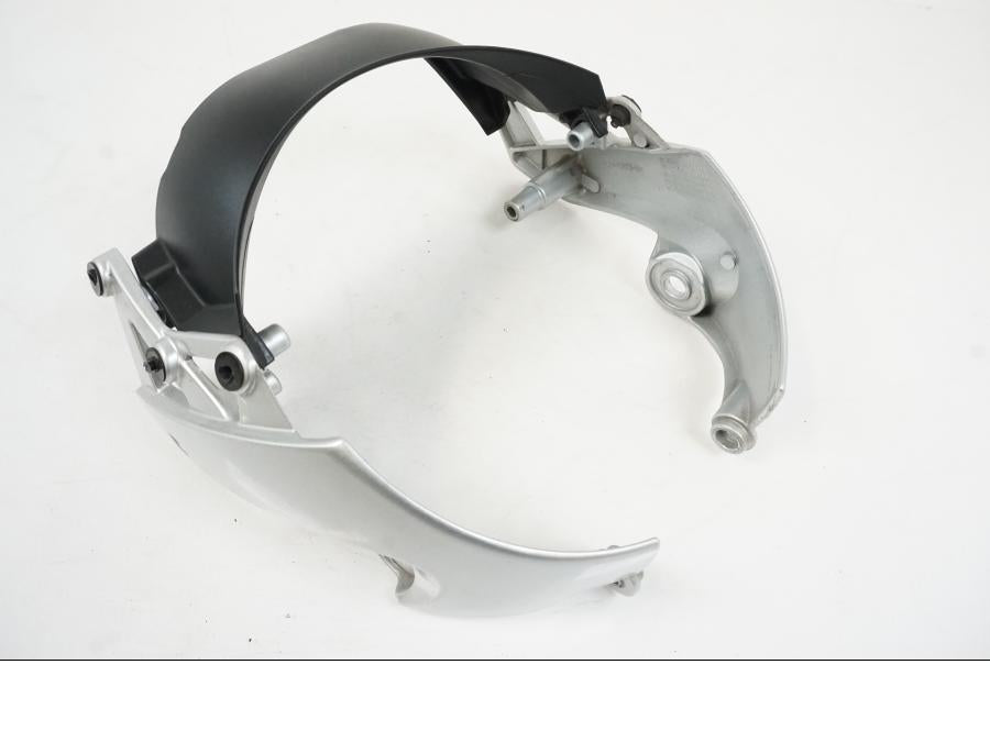 Framsidan på Strålkastarkåpa från en Yamaha BT 1100 -2003 motorcykel.