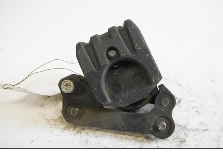 Baksidan på Bromsok från en Kawasaki ZX-10R -2008 motorcykel.