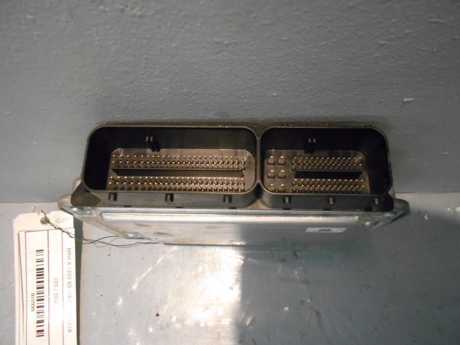 Höger sida på CDI / ECU från en BMW R 1200 RS -2016 motorcykel.