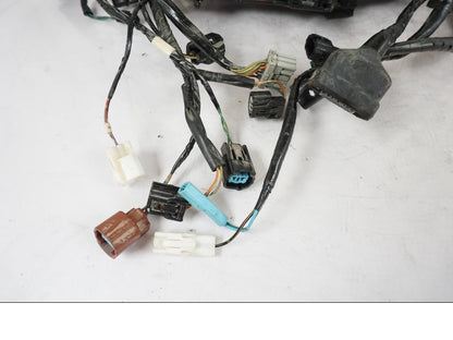 Höger sida på Kabelstam från en Honda VFR 1200 -2010 motorcykel.