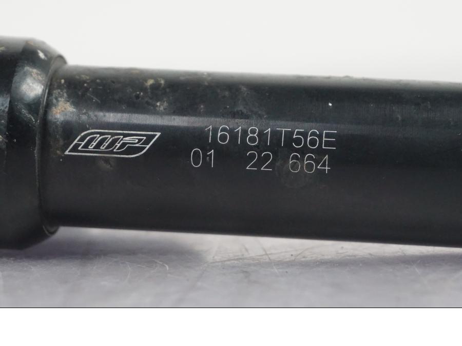 Baksidan på Styrdämpare från en KTM 1290 Super Duke R -2022 motorcykel.