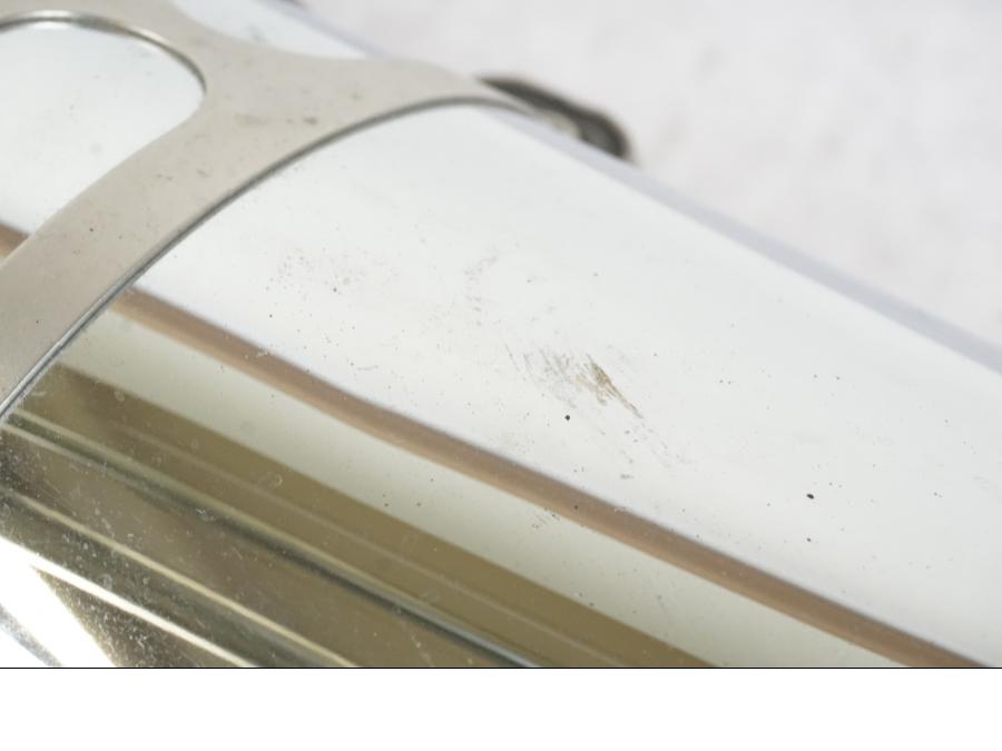 Höger sida på Ljuddämpare från en BMW R 1200 GSA -2012 motorcykel.