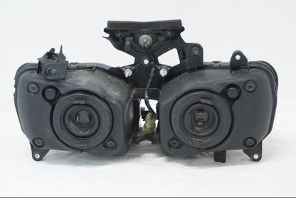 Vänster sida på Strålkastare från en Honda CBR 1000 RR -2005 motorcykel.