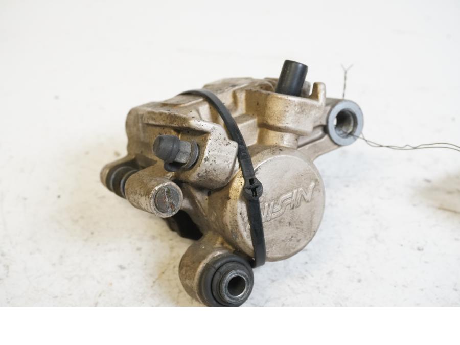 Framsidan på Bromsok från en Honda XRV 750 -1997 motorcykel.