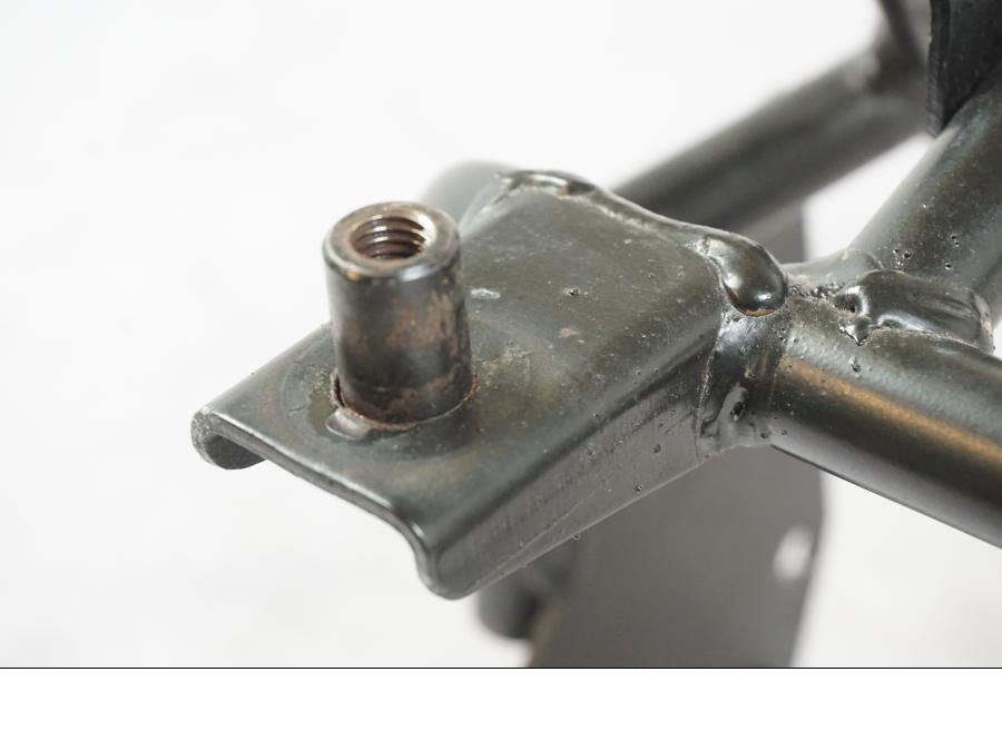 Extrabild2 på Pakethållare från en Honda NT 650 V -2002 motorcykel.